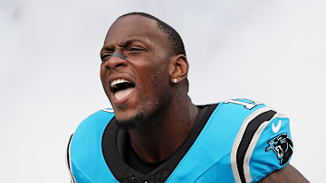 Carolina Panthers outside linebacker Nic Scourton