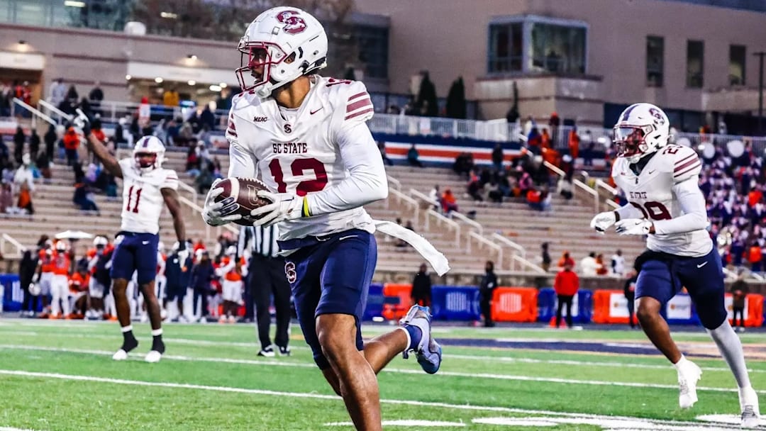 South Carolina State cornerback Jarod Washington (12)