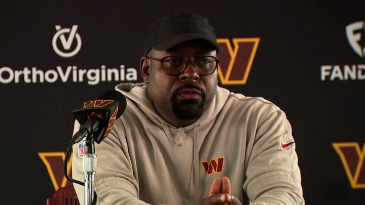 Washington Commanders defensive coordinator Joe Whitt Jr.