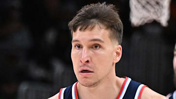 Bogdan Bogdanovic #10 of the Los Angeles Clippers dribbles against the Atlanta Hawks.