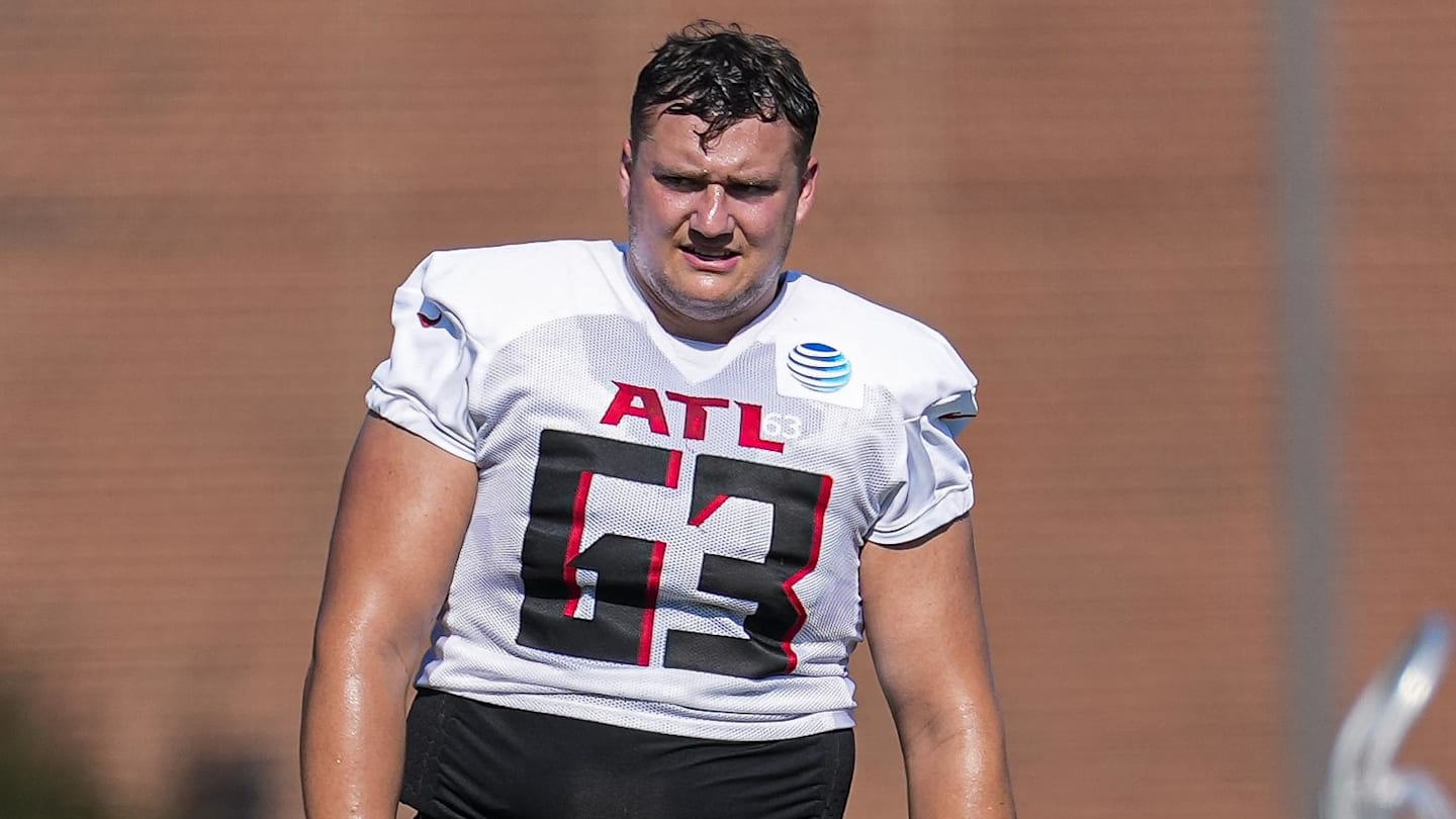 Chris Lindstrom is NFL's Best Guard. He Wants More for Falcons — And Himself