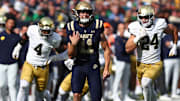 Navy’s last win in the rivalry game against Notre Dame was a 28–27 victory in 2016.