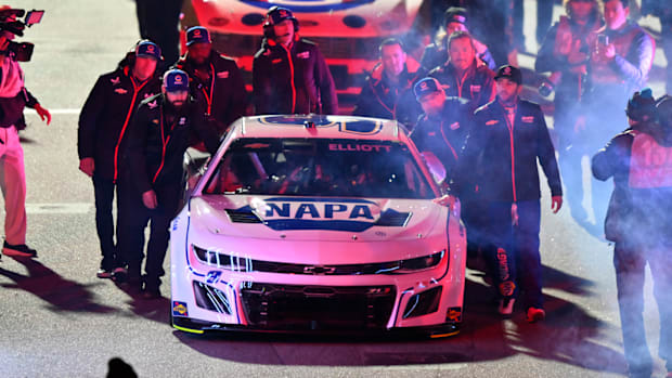 Chase Elliott leaps to the top spot in the Racing America On SI NASCAR Power Rankings after a dominant Cook Out Clash win.