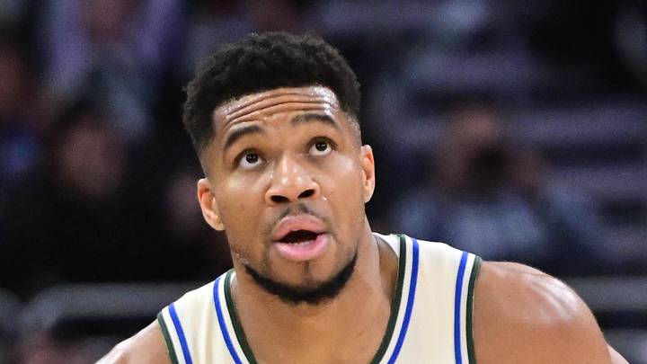 Nov 29, 2025; Milwaukee, Wisconsin, USA; Milwaukee Bucks forward Giannis Antetokounmpo (34) : Benny Sieu-Imagn Images