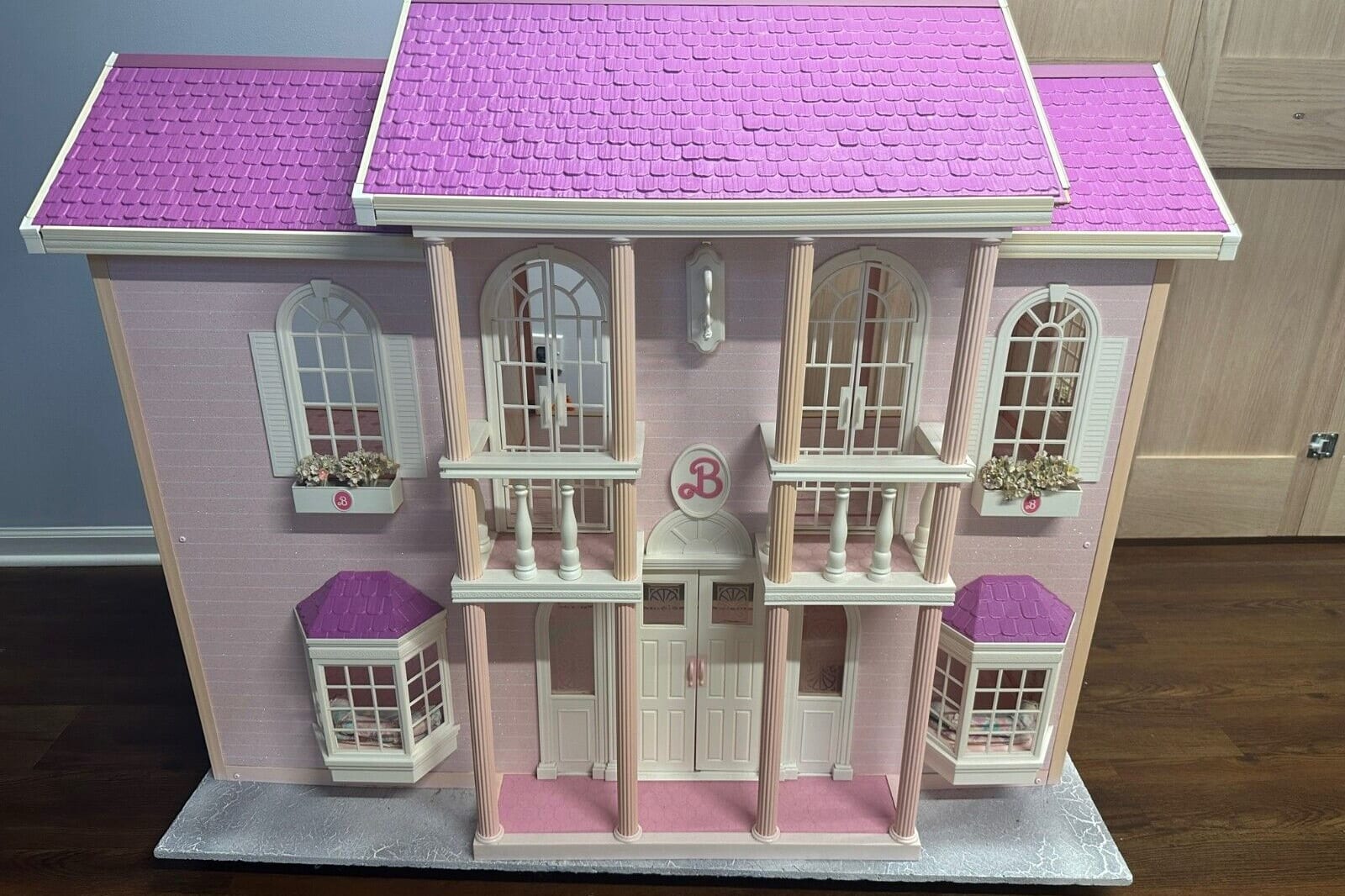 10 of the Most Valuable Barbie Accessories