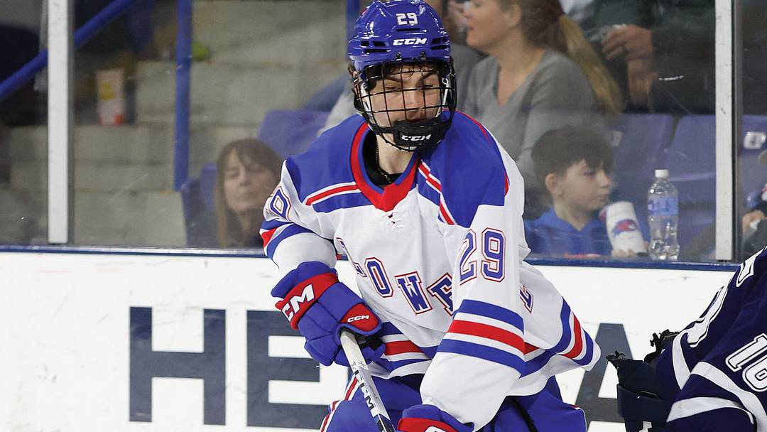 Jak Vaarwerk is the leading returning scorer on UMass Lowell after notching seven goals and 13 assists during the 2025-26 season. Jak Vaarwerk is the leading returning scorer on UMass Lowell after notching seven goals and 13 assists during the 2025-26 season.