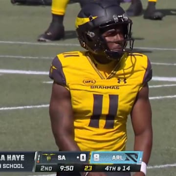 Donald De La Haye, known as "Deestroying" on social media, split the uprights on a field-goal attempt in San Antonio's season-opening game on Saturday.