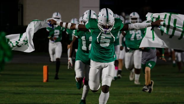 Fort Myers (4-0) remains undefeated following a 33-7 win over South Fort Myers in Week 4.