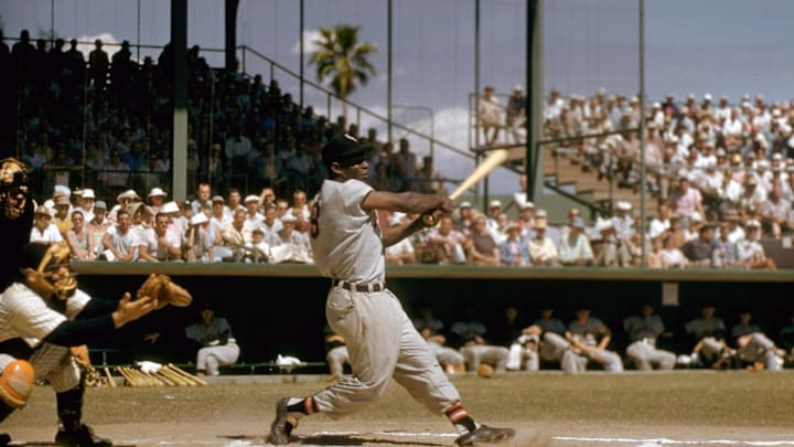 Minnie Monoso (9), de los Chicago White Sox, al bate ante los New York Yankees durante el juego de spring training, el 18 de marzo de 1956. Minnie Monoso (9), de los Chicago White Sox, al bate ante los New York Yankees durante el juego de spring training, el 18 de marzo de 1956.