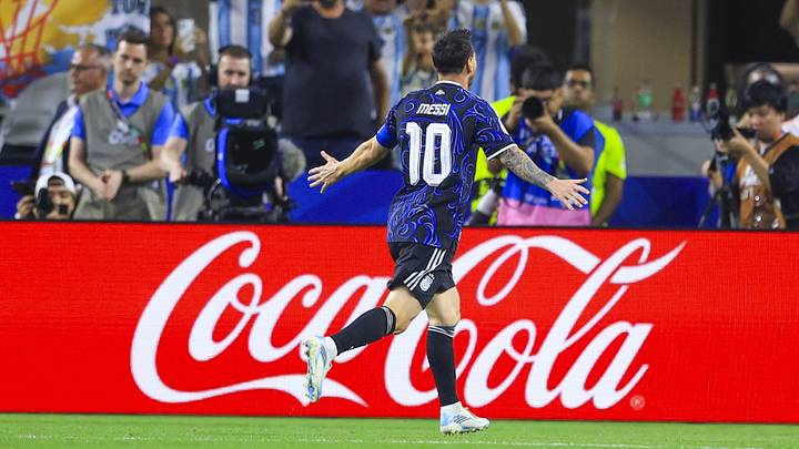 Messi no deja de asombrar al mundo Messi no deja de asombrar al mundo