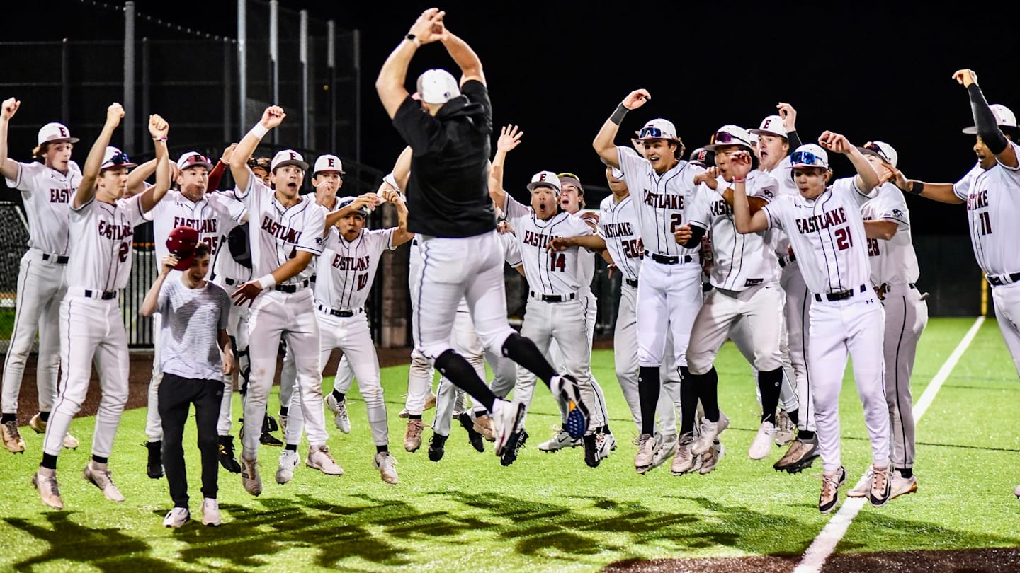 Leadership Changes and Rebuilding in Baseball Programs