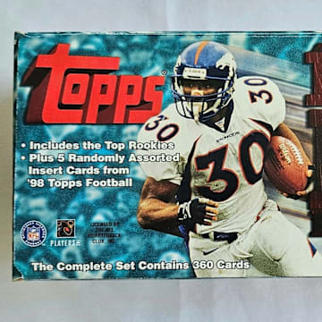 1998 Topps Football set 