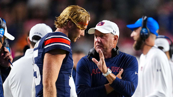 Auburn Tigers Quarterback Hank Brown and head coach Hugh Freeze during the game against the  New Mexico Lobos 