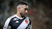 Dimitri Payet ainda não foi utilizado por Diniz