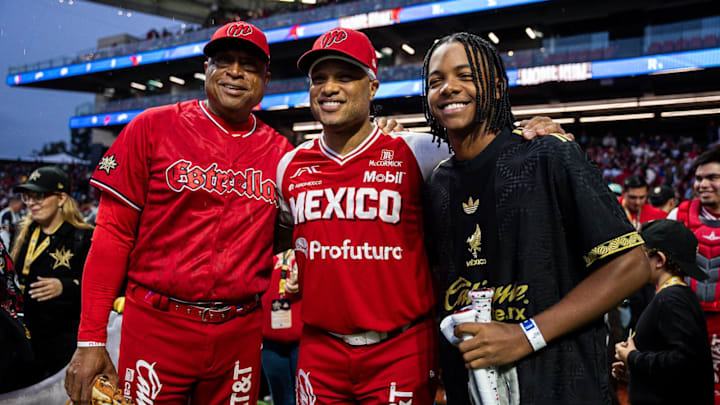 José Canó, Robinson Canó y Robinson Canó Jr. los une la pasión por el béisbol