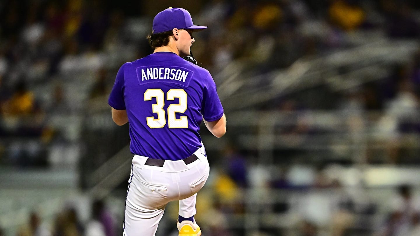 LSU Wins Super Regional Game 1 Over West Virginia, Nears College World Series