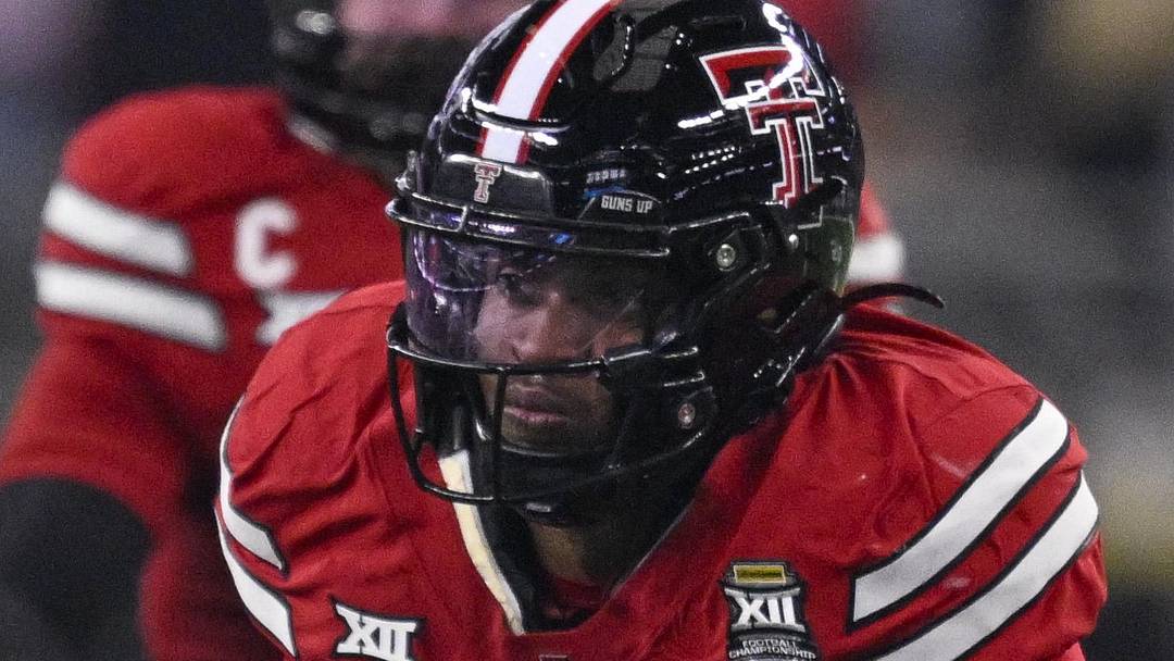 Dec 6, 2025; Arlington, TX, USA; Texas Tech Red Raiders linebacker Romello Height (9) rushes the line during the game between the Red Raiders and the Cougars at AT&T Stadium. Mandatory Credit: Jerome Miron-Imagn Images