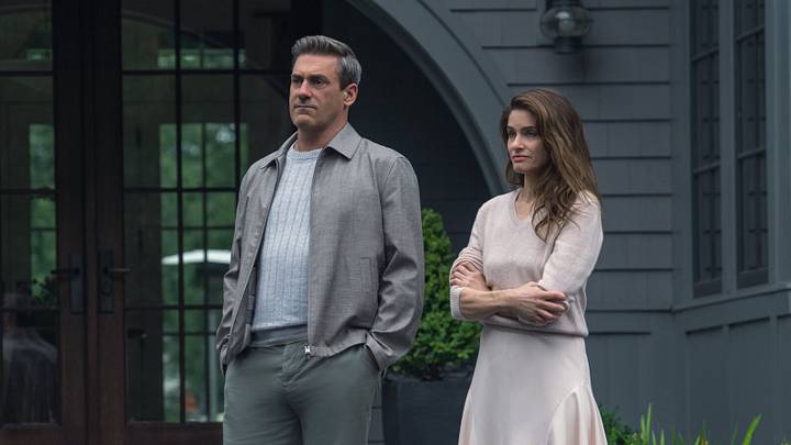 Jon Hamm and Amanda Peet in "Your Friends & Neighbors," now streaming on Apple TV