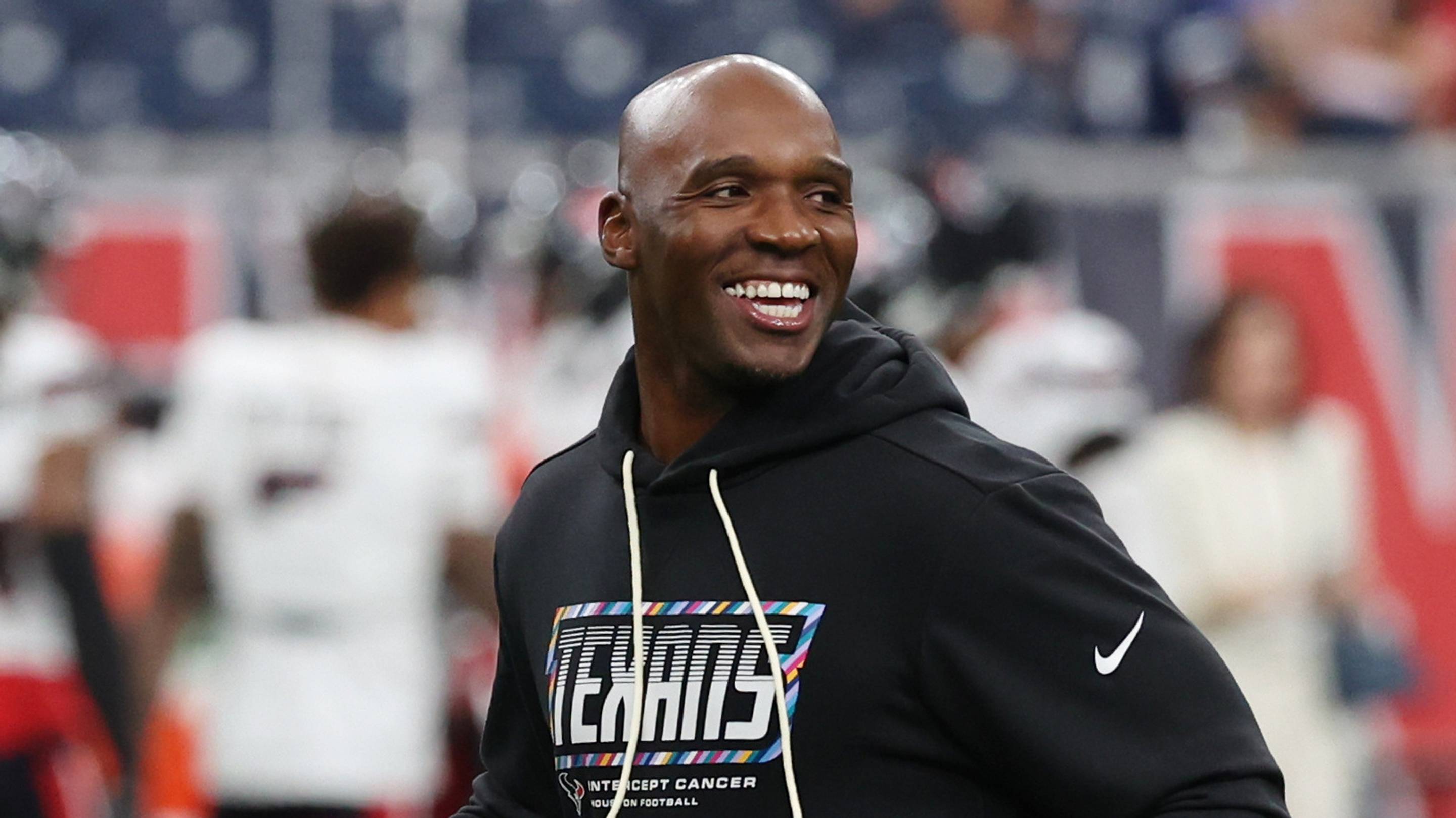 Texans' DeMeco Ryans Shrugs Off Giants' Decision to Start J.J. McCarthy