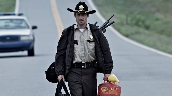Andrew Lincoln as Rick Grimes in The Walking Dead season 1