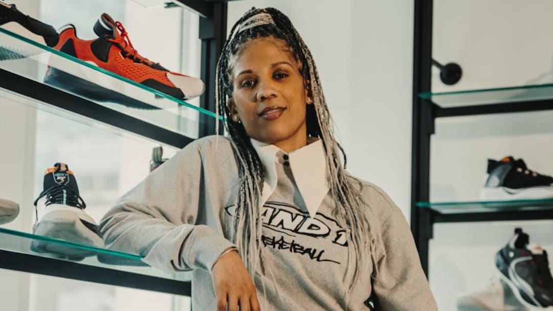 After spending 10 years coaching high school basketball in Delaware, Rachel Naughton's non-profit outreach program "One Goal One Youth" was the perfect way to tip-off Ballin HBCU. 