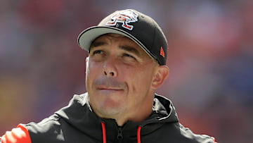Cleveland Browns special teams coordinator Bubba Ventrone works the sideline during the second half.