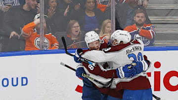 The Colorado Avalanche celebrate a goal scored