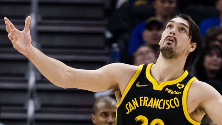 Feb 14, 2024; San Francisco, California, USA; Golden State Warriors forward Dario Saric (20) reacts during the first half of the game against the LA Clippers at Chase Center. Mandatory Credit: John Hefti-Imagn Images