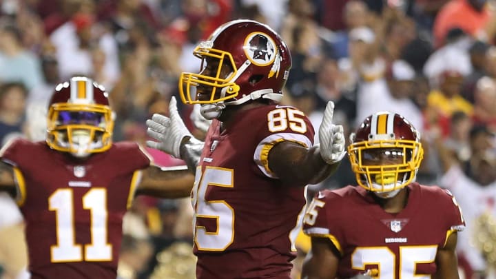 Sep 24, 2017; Landover, MD, USA; Washington Redskins tight end Vernon Davis (85) celebrates after catching a touchdown pass against the Oakland Raiders in the second quarter at FedEx Field. Mandatory Credit: Geoff Burke-USA TODAY Sports