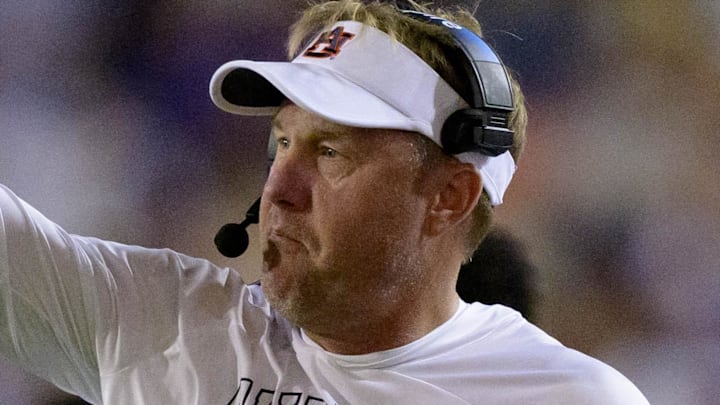 The LSU Tigers are forcing the Auburn Tigers to make an unpopular decision on Hugh Freeze after firing Brian Kelly