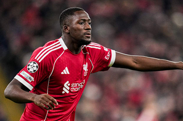 Ibrahima Konate pointing. Ibrahima Konate pointing.