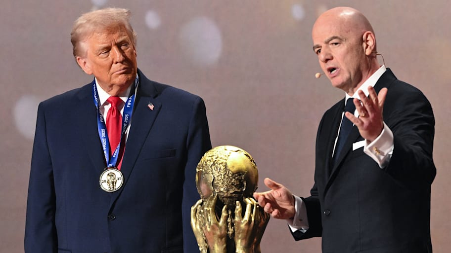 Donald Trump (left) and Gianni Infantino.