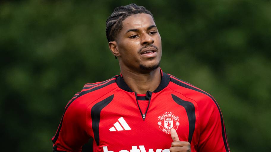 Marcus Rashford jogging.
