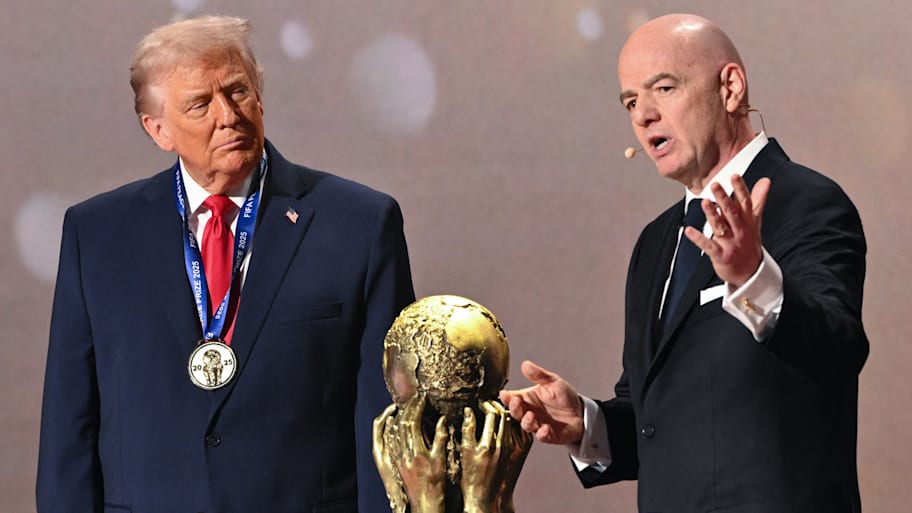Donald Trump (left) and Gianni Infantino.