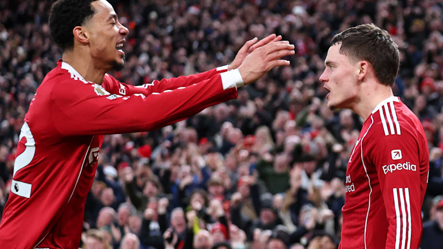 Hugo Ekitiké (left) and Florian Wirtz.