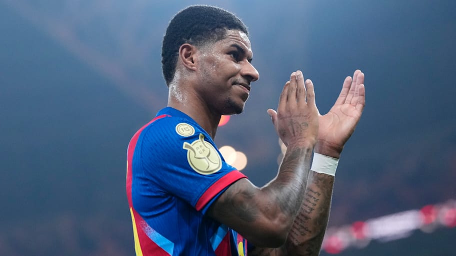 Marcus Rashford applauding.