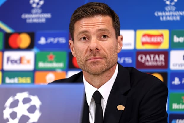 ชาบี อลอนโซ ในงานแถลงข่าว ชาบี อลอนโซ ในงานแถลงข่าว