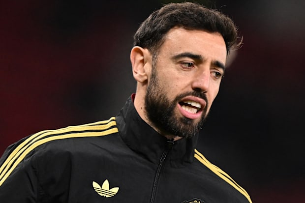 布鲁诺·费尔南德斯表达沮丧情绪。 布鲁诺·费尔南德斯表达沮丧情绪。