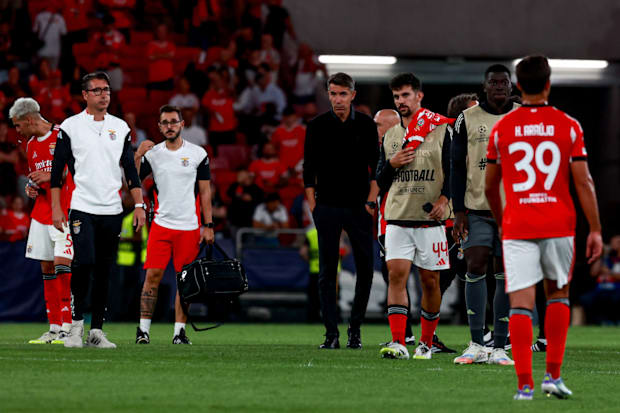 ผู้ฝึกสอนและขุมกำลังของเบนฟิก้าดูท้อแท้