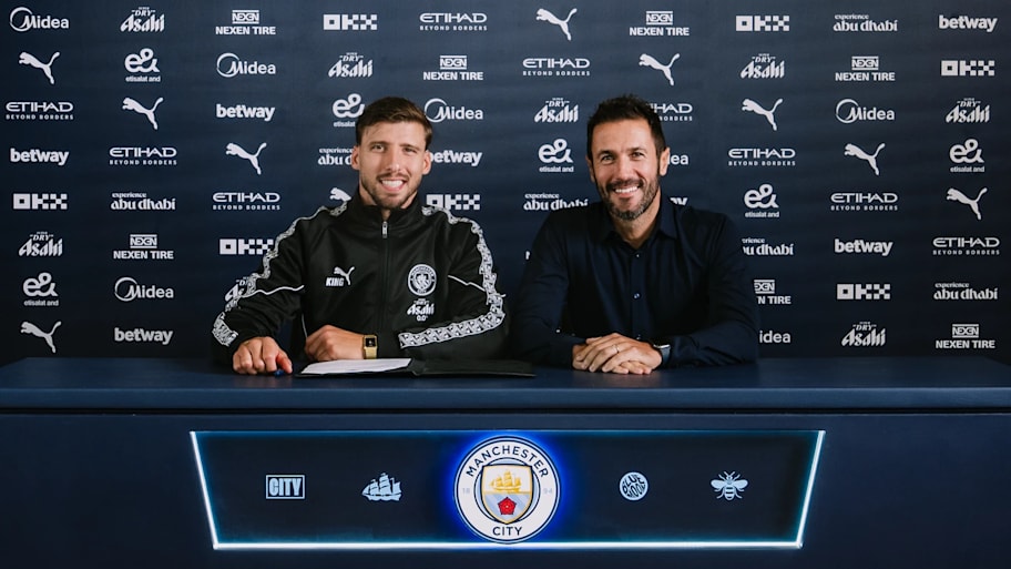 Rúben Dias has extended his stay with Man City. | Manchester City