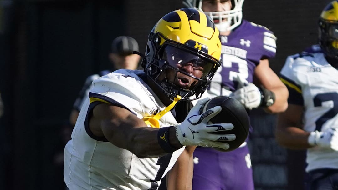 Michigan Wolverines wide receiver Donaven McCulley (1).