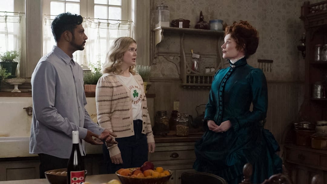 “St. Hetty’s Day” – Hetty’s ghost power is revealed when Jay’s cousin Sunil visits Woodstone Mansion on St. Patrick’s Day, on the CBS Original series GHOSTS, Thursday, March 13 (8:31-9:01 PM, ET/PT) on the CBS Television Network, and streaming on Paramount+ (live and on demand for Paramount+ with SHOWTIME subscribers, or on demand for Paramount+ Essential subscribers the day after the episode airs)*. Pictured (L-R): Utkarsh Ambudkar as Jay, Rose McIver as Samantha, and Rebecca Wisocky as Hetty.