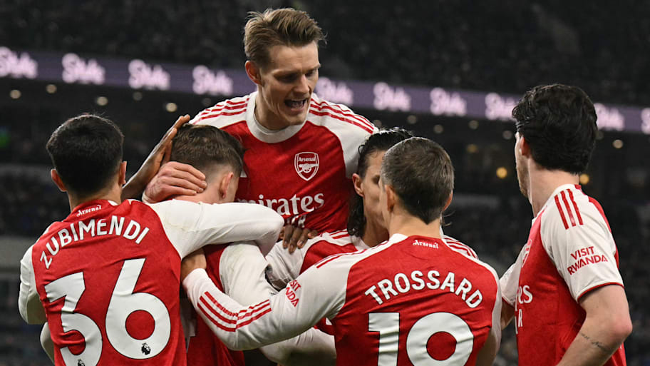 Arsenal celebrating.