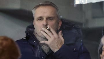 Dietmar Hamann gönnt sich 'ne Fluppe