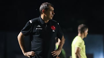 Fábio Carille estreou neste ano como técnico do Vasco