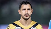 Giuliano fez 12 gols no Santos em 2024