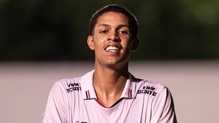 Ryan Francisco, atacante do São Paulo em 2025