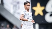 Weslley Patati marcou dois gols em 2024