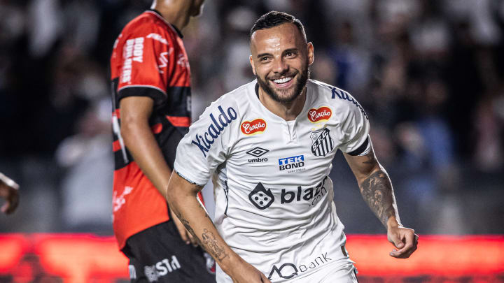 Guilherme, atacante do Santos em 2024