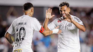 Neymar pode ser titular pela primeira vez em 2026